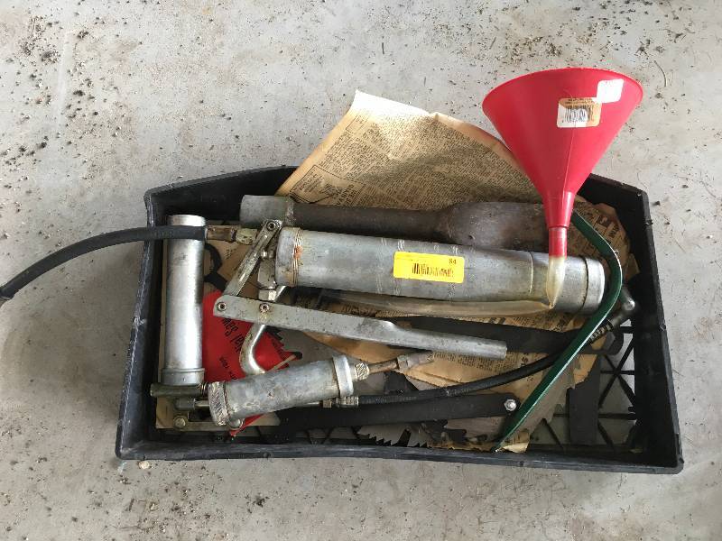 lot 84 image: Misc Tools