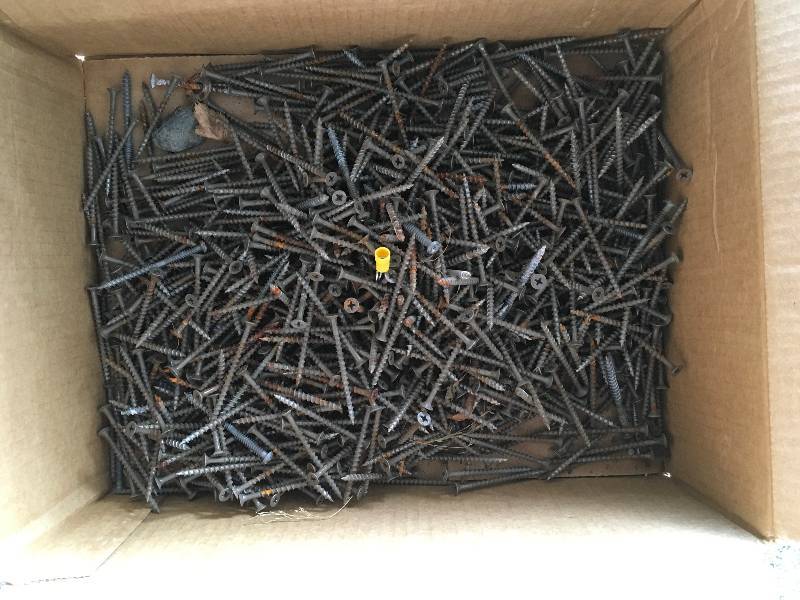 lot 93 image: Misc Nails