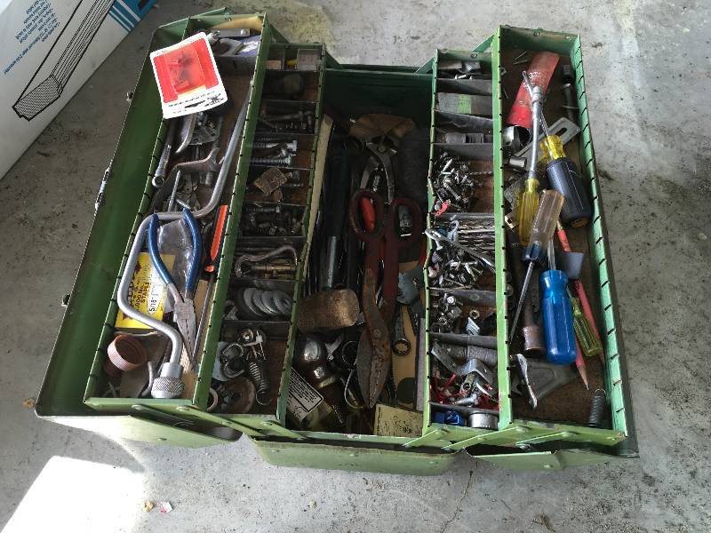 lot 165 image: Tool Box W Tools