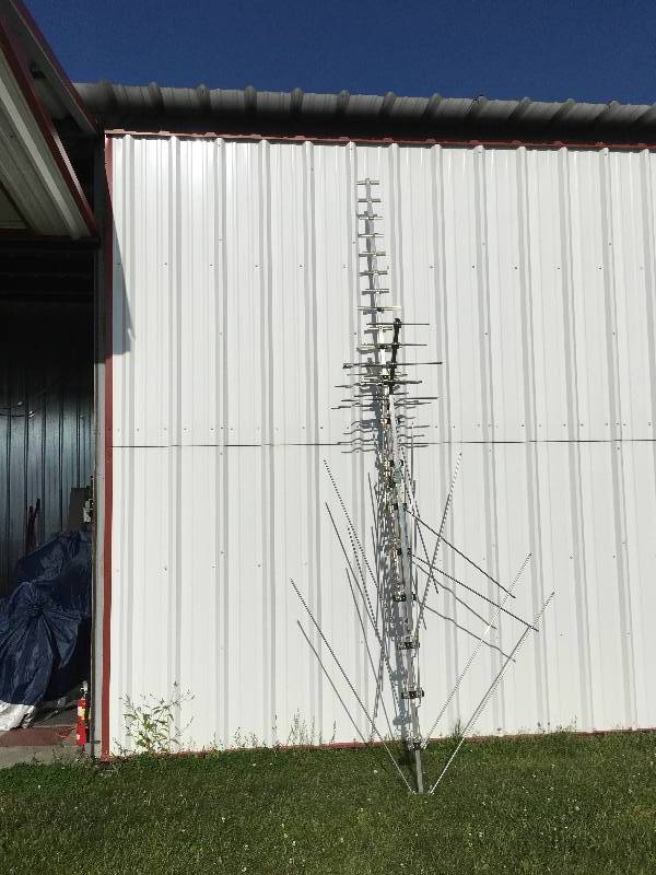lot 185 image: Antenna