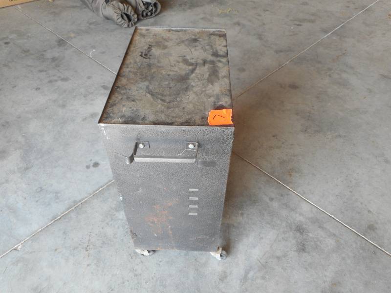 Metal Rolling Cabinet