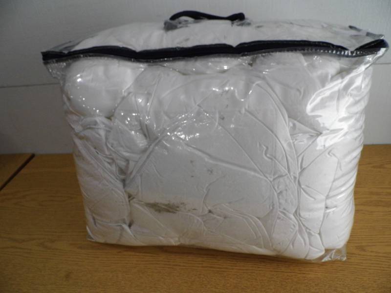 Store Return - Down Comforter