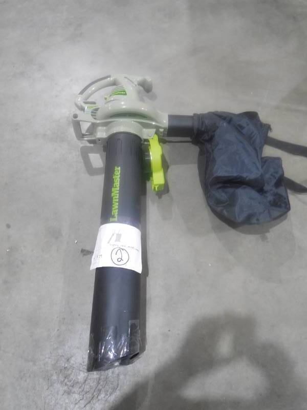 lot 2 image: Lawnmaster 180 MPH-225 MPH 380 CFM 12 Amp Electric Leaf BlowerMulcherVacuum