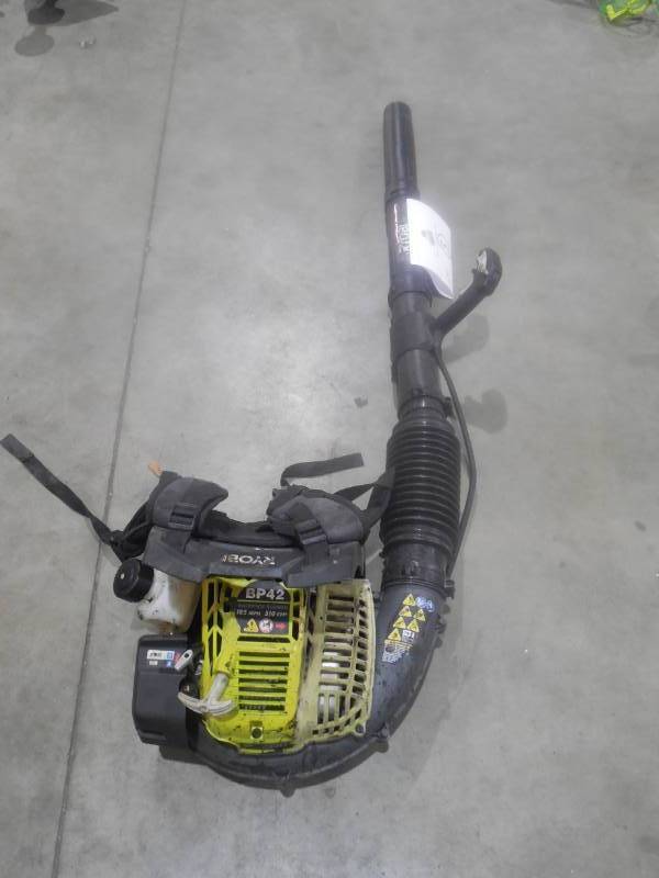 lot 3 image: RYOBI 175 MPH 760 CFM 38cc Gas Backpack Leaf Blower
