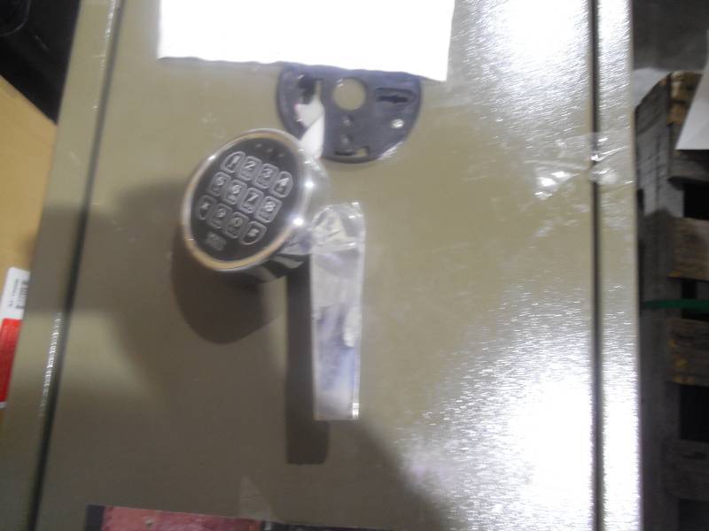 lot 48 image: 2 Safes For Repair