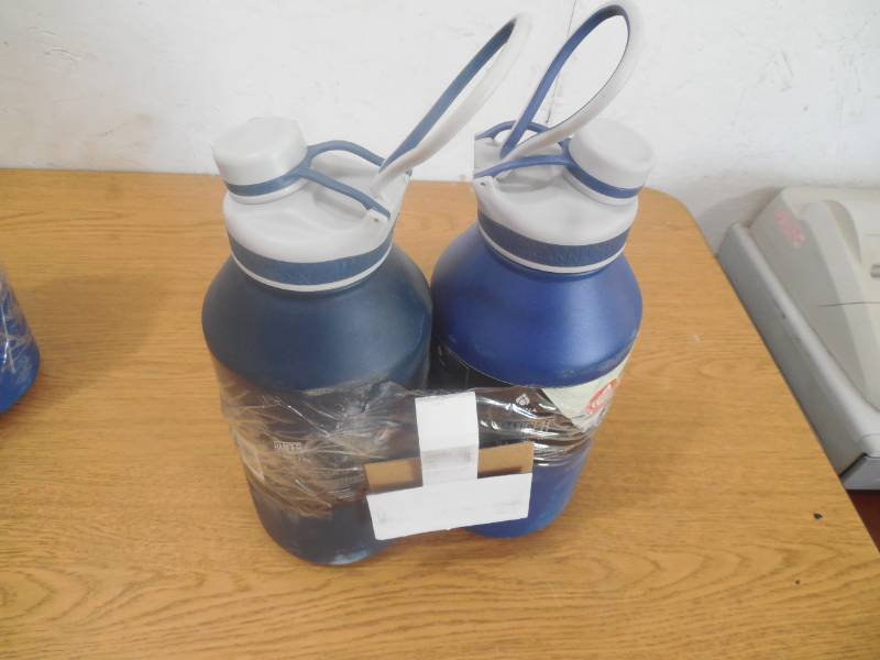 lot 85 image: (2) Ranger Pro 64 oz. Navy Vacuum Insulated Stainless Steel Bottle