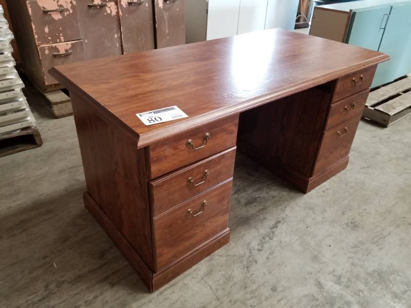 Wood Office Desk With 6 Drawers Atwater Farm Surplus And Bowling