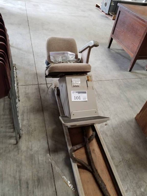 lot 101 image: Stair-Glide Electric Stair Chair