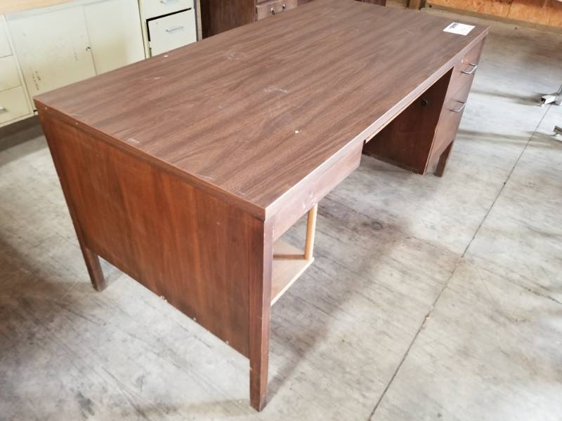 lot 109 image: Wood Office Desk with 3-Drawers, Storage Shelf