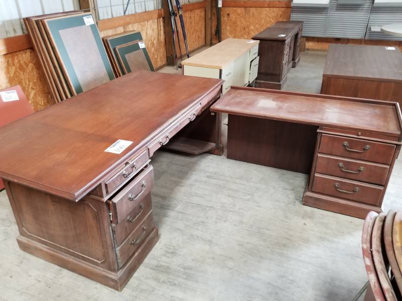 lot 100 image: 2-Piece L-Shaped Wood Office Desk, Matches Lot #84