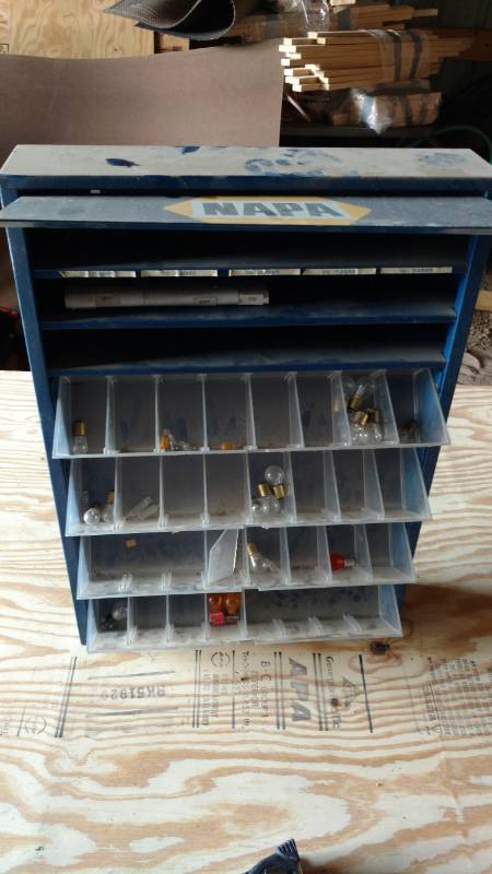 lot 24 image: Metal napa bulb holder cabinet
