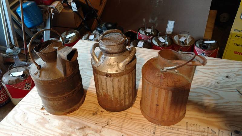 lot 99 image: 3 antique metal cans