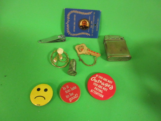 lot 308 image: VINTAGE LIGHTER, MLK PIN, LONE RANGER SILVER BULLET AND MORE