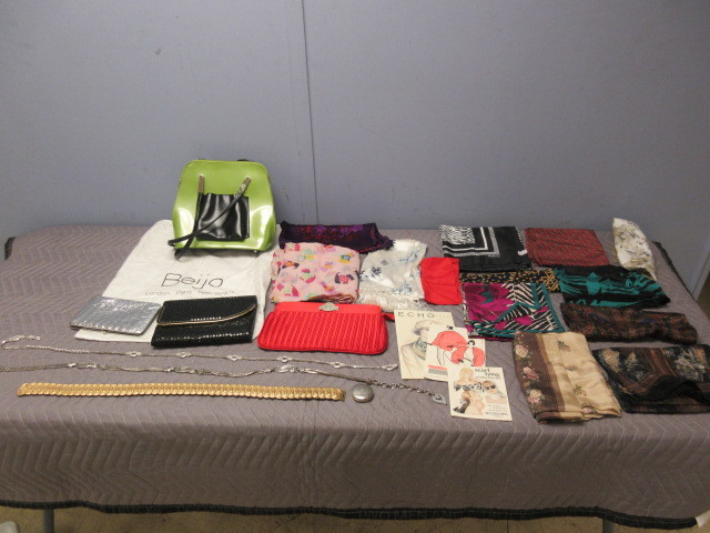 lot 347 image: BEIJO BAG AND MORE