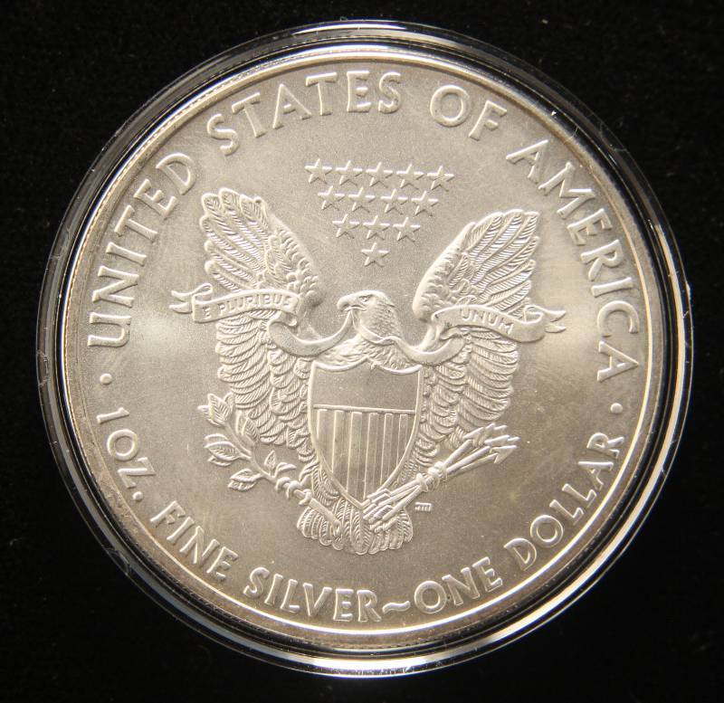 2009 AMERICAN SILVER EAGLE 1 TROY OZ. .999 FINE SILVER IN AIRTITE