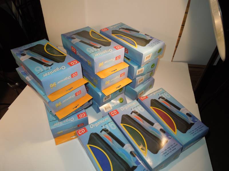 lot 6 image: 15 CD Cases