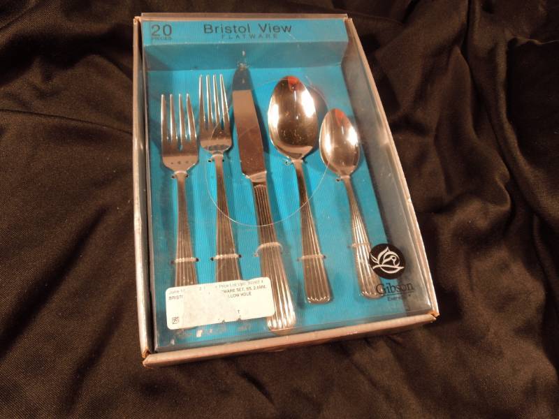 lot 44 image: Silverware Set - 20 pcs.