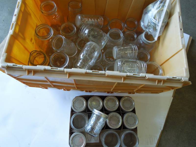 lot 47 image: Tote of Canning Jars