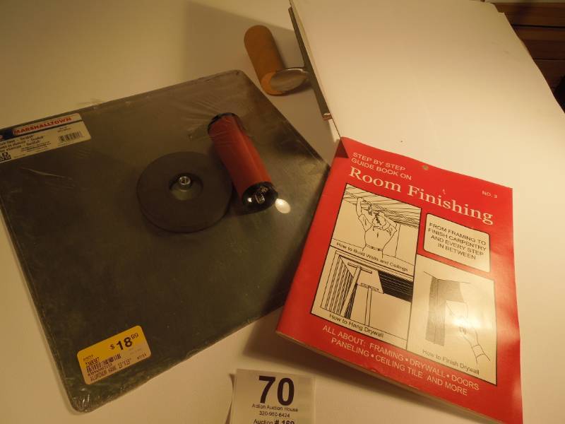lot 70 image: Drywall Tools & Book - Brand New