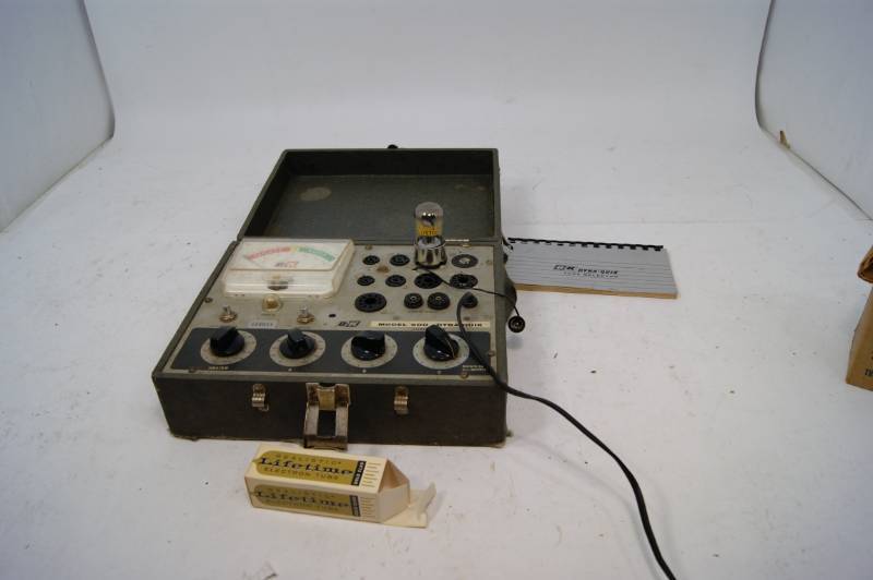 lot 26 image: DYNA-QUIK Tube Selector