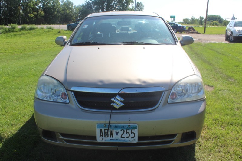 2006 Suzuki Forenza 110,020 Miles -