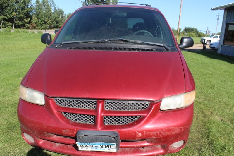2000 Dodge Grand Caravan Wheelchair Ramp Van - 103,300 Miles -