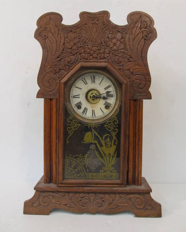 lot 11 image: Working Antique SESSIONS Gingerbread Kitchen Clock
