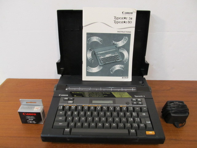 lot 108 image: Working Vintage Retro Canon Typestar Typewriter