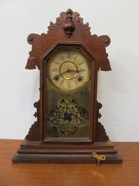 lot 150 image: Working Antique INGRAHAM Gingerbread Kitchen Clock