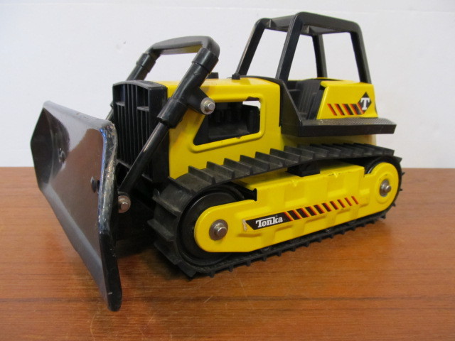 lot 166 image: Vintage TONKA Large Steel Bulldozer