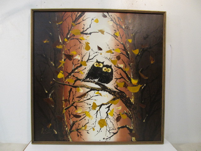 lot 179 image: Large Vintage Signed Oil on Canvas Owl Painting