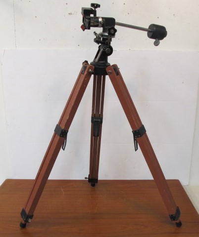 lot 194 image: Vintage Wooden Camera or Movie Tripod