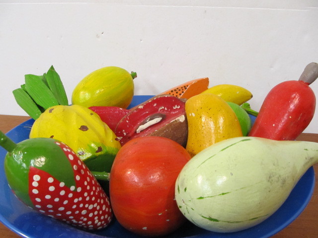 lot 254 image: Bowl of Vintage Wooden Fruit