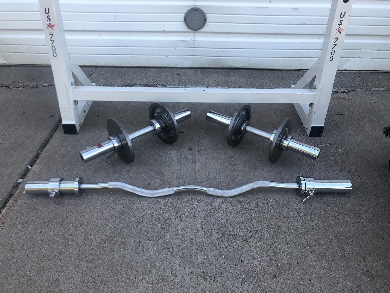 lot 50 image: Nice USA SPORTS Weightlifting Rack wWeights