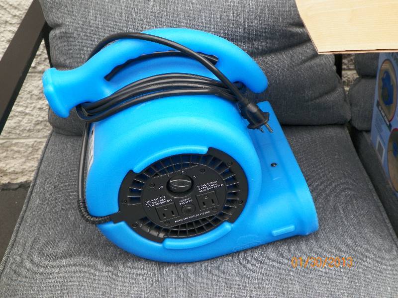 lot 38 image: B-Air High Velocity Fan - 14 HP