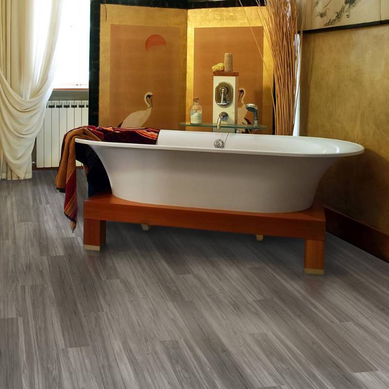 lot 73 image: TrafficMaster - Allure Plus 5 in. x 36 in. Grey Maple Luxury Vinyl Plank Flooring (22.5 sq. ft.box) - 1 BOX