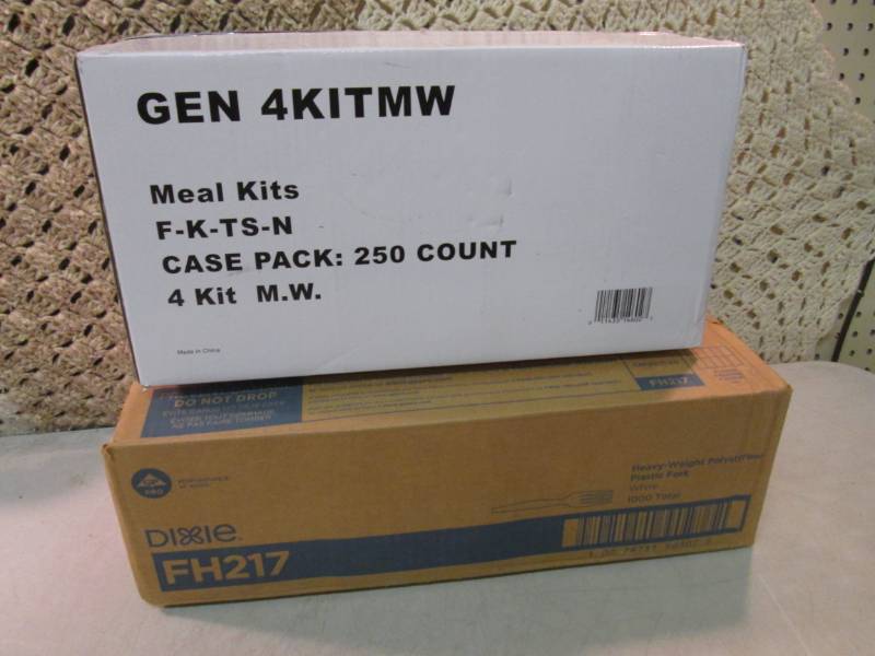 Case of 1000 Plastic Forks and Box ...