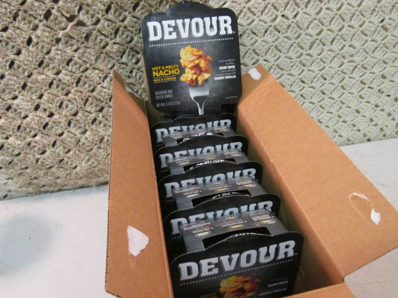 Case of 6 Devour Hot & Melty Nacho ...