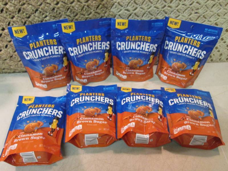 8 Bags of Planters Crunchers Cinnam...