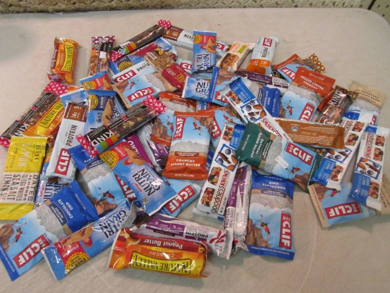 Large Lot of Granola and Protein Ba...
