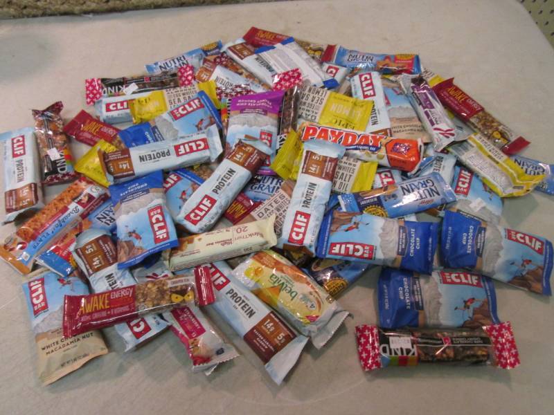 Large Lot of Granola and Protein Ba...