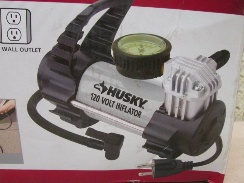 Husky 120 Volt Inflator Open Box Lo...
