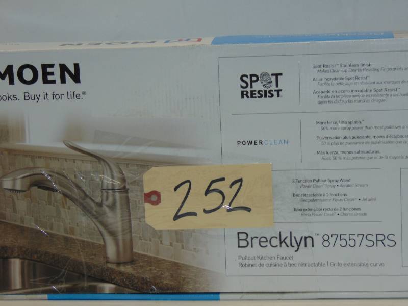 Brecklyn Pull-Out Sprayer Kitchen Faucet Stainless