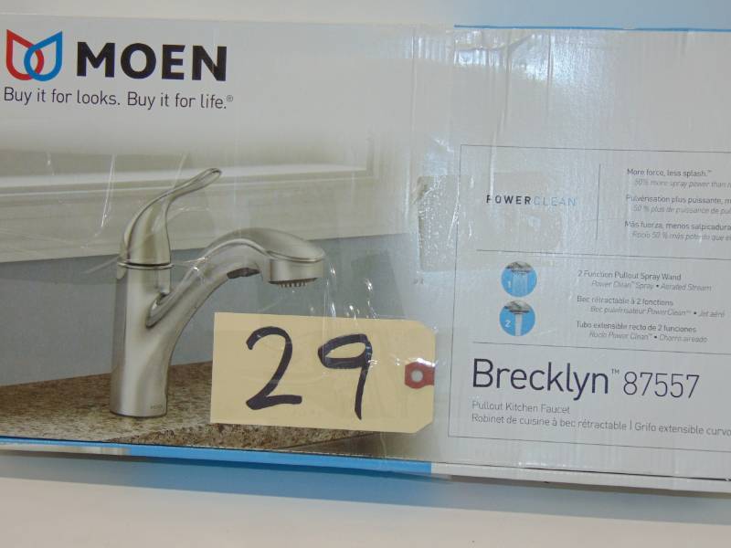 Brecklyn Pull-Out Sprayer Kitchen Faucet Chrome