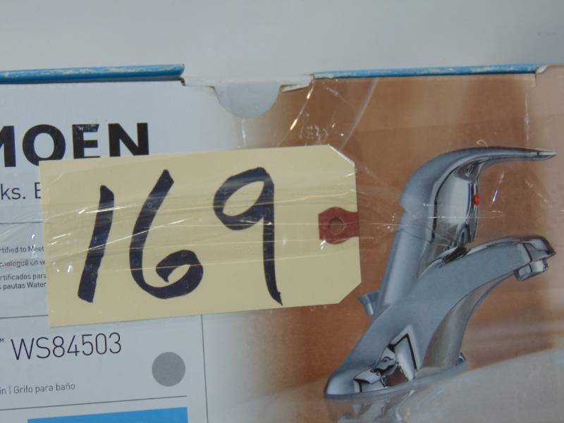 Adler Bathroom Faucet in Chrome