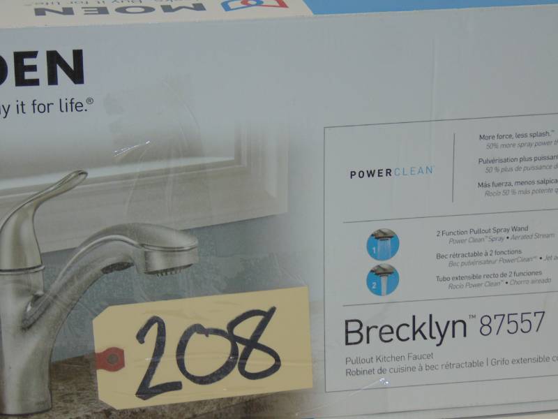 Brecklyn Pull-Out Sprayer Kitchen Faucet Chrome