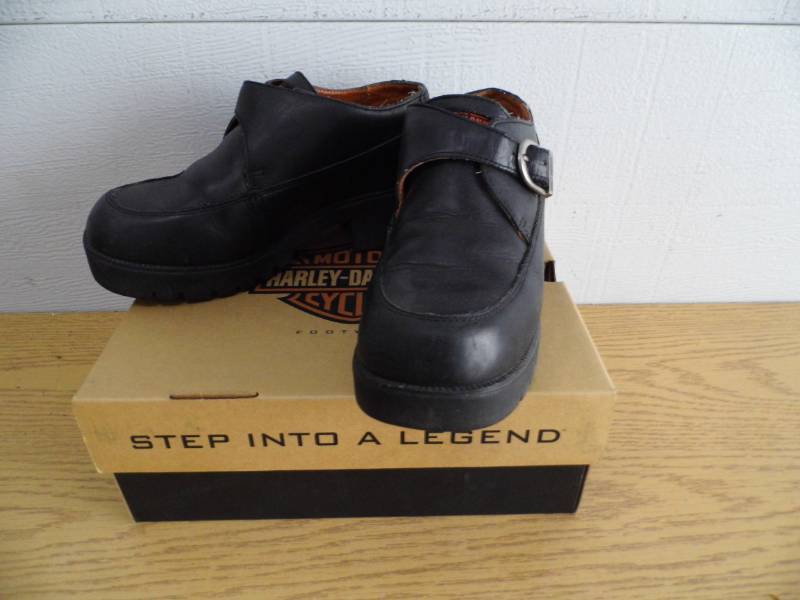 lot 38 image: Harley Davidson Womens Shoes