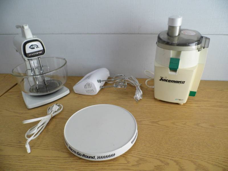lot 61 image: Kitchen Appliances