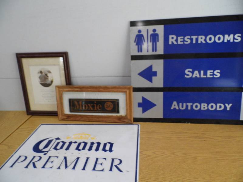 lot 66 image: Signs