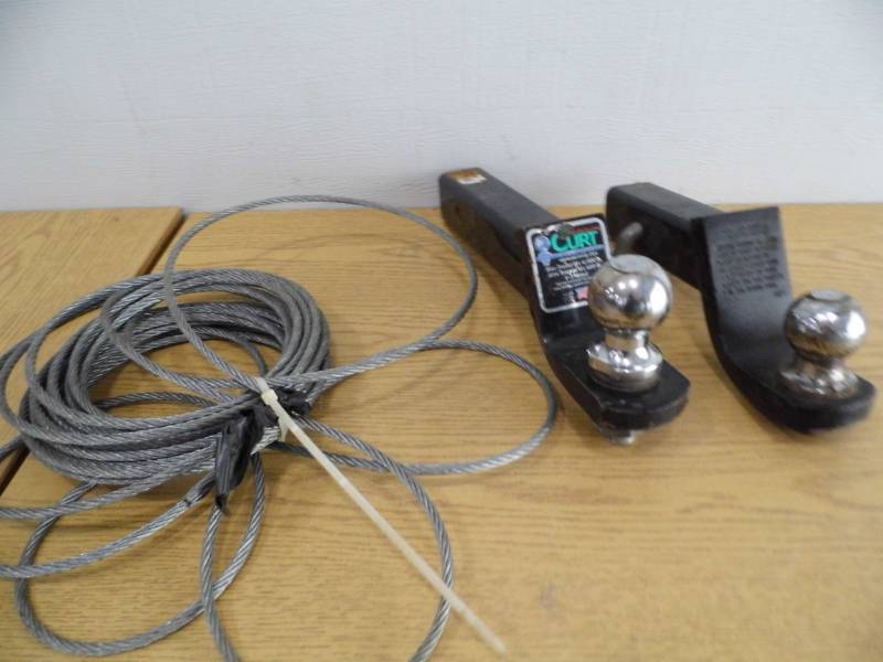 lot 79 image: Receiver Hitches - Cable